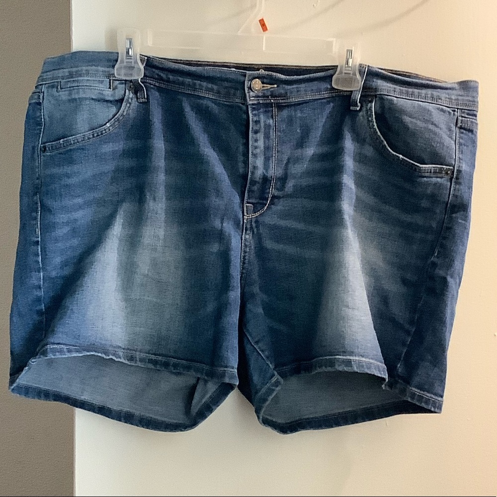 Plus Size Jean shorts